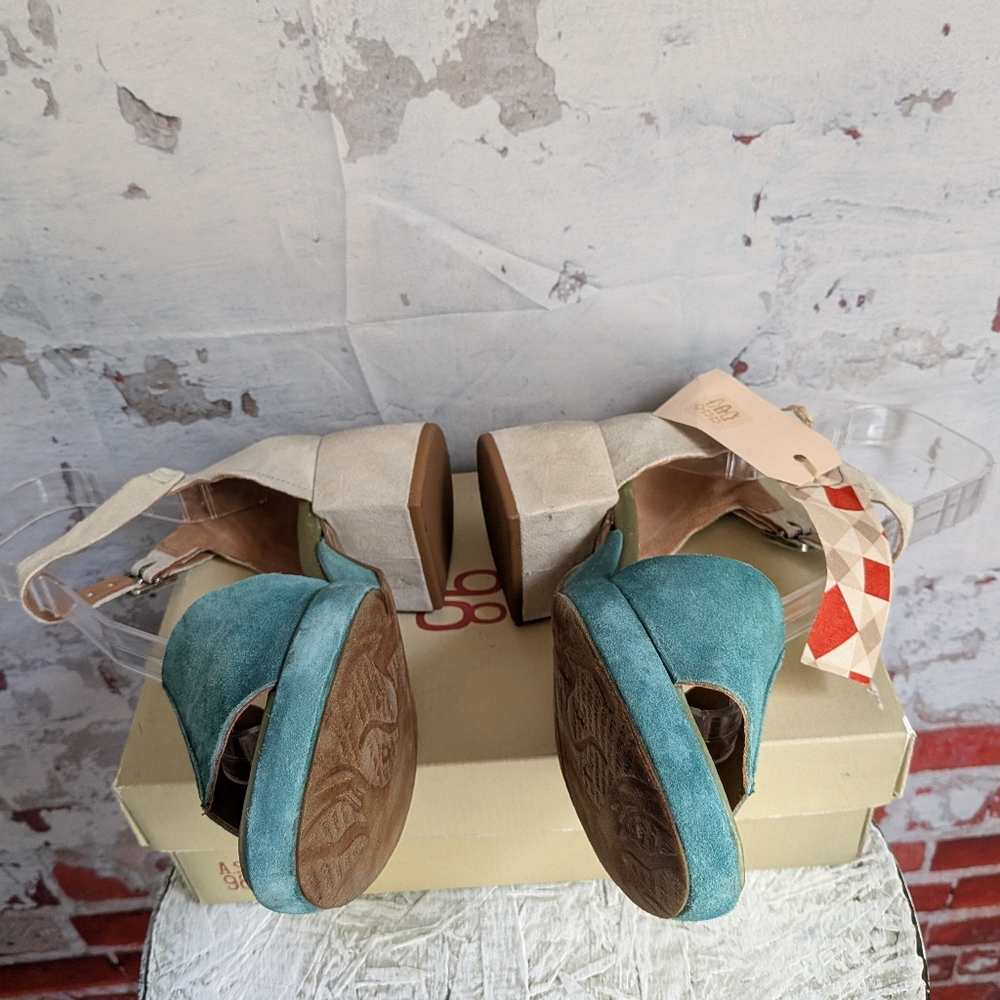 A.s.98 NWT/Box Sandals - Picture 6 of 15